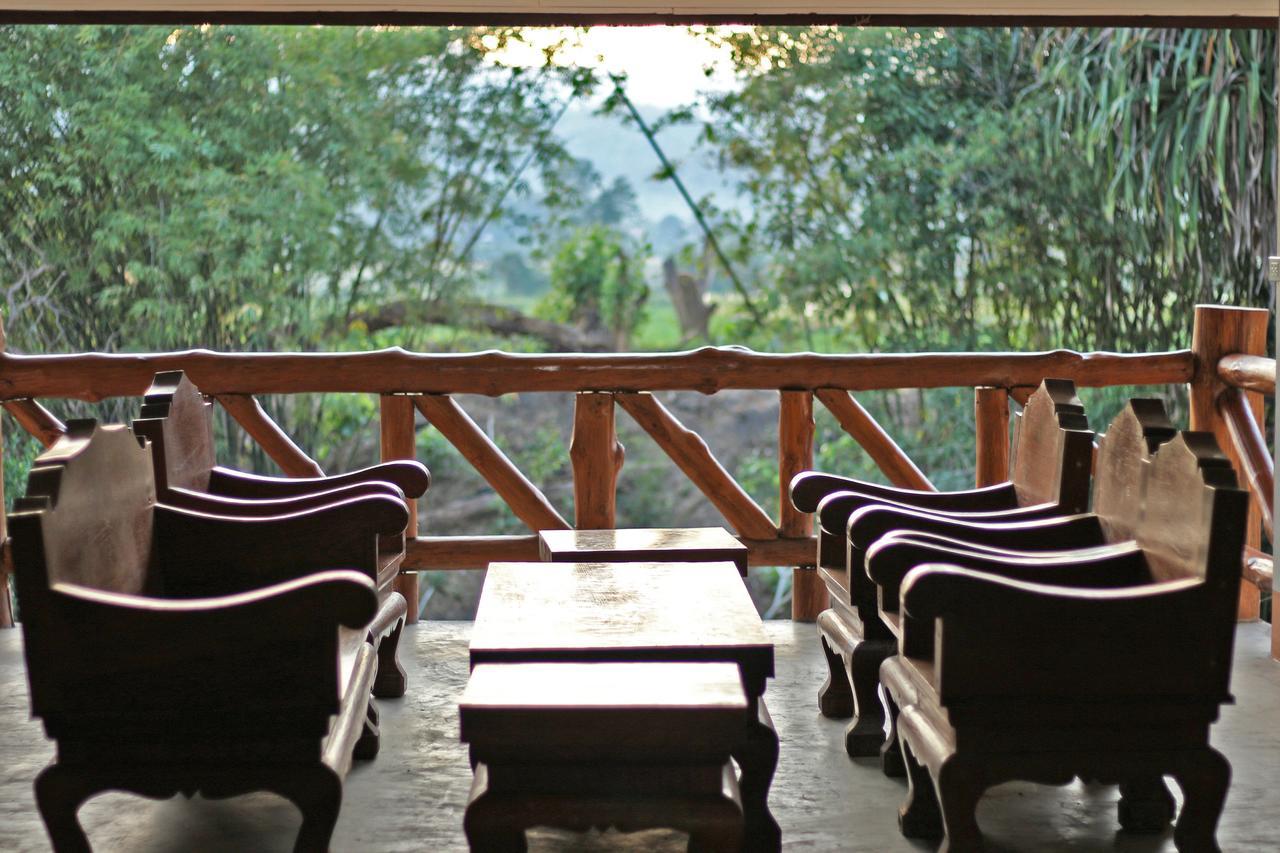 Baan Khue Wieng Resort Mae Sariang Exterior foto