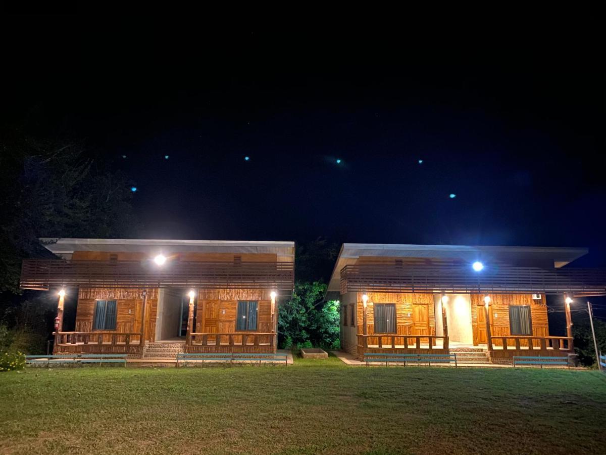 Baan Khue Wieng Resort Mae Sariang Exterior foto
